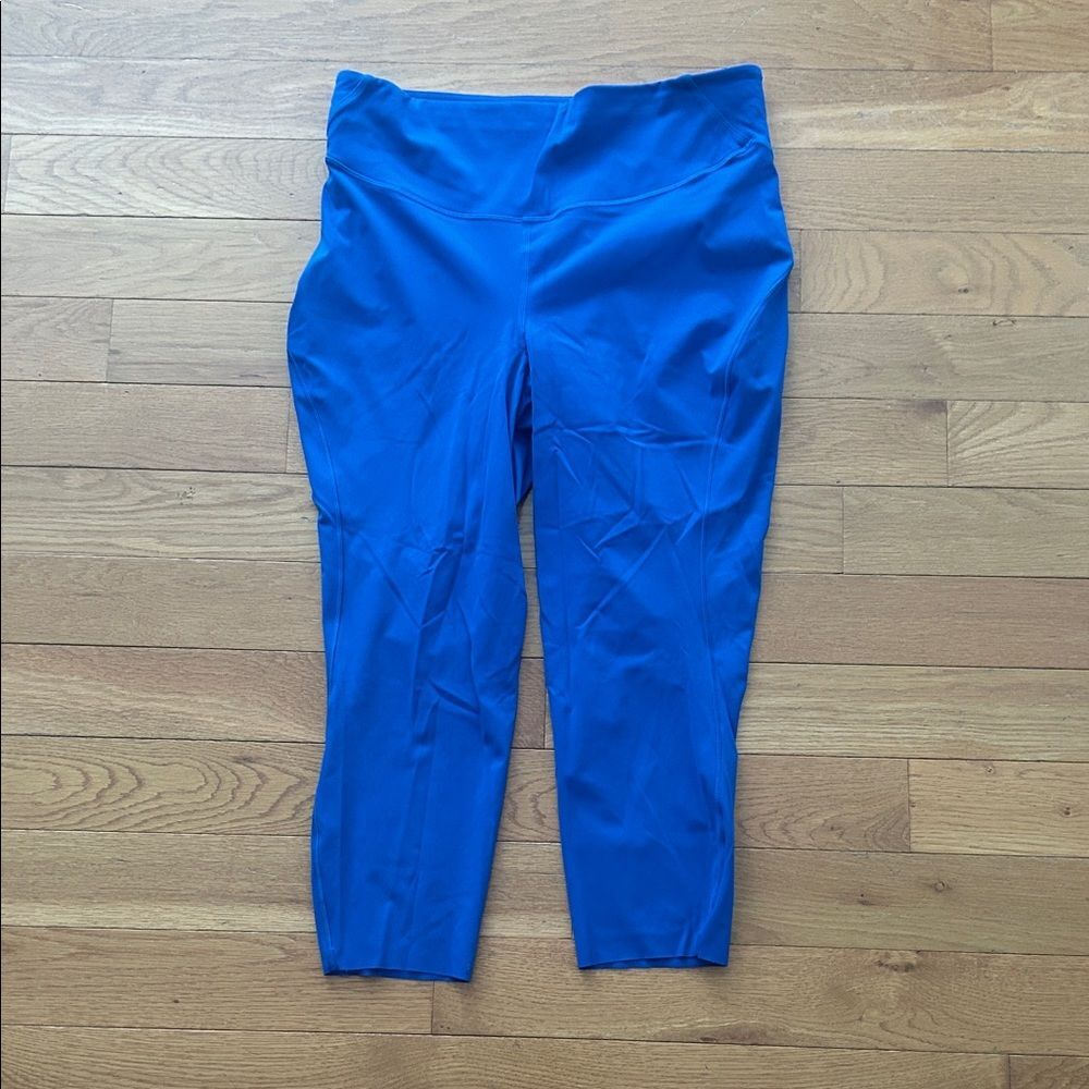 Lululemon Blue Base Pace HR Tight Cropped Crop Length 23” Women's Size 14 Royal - Picture 4 of 11